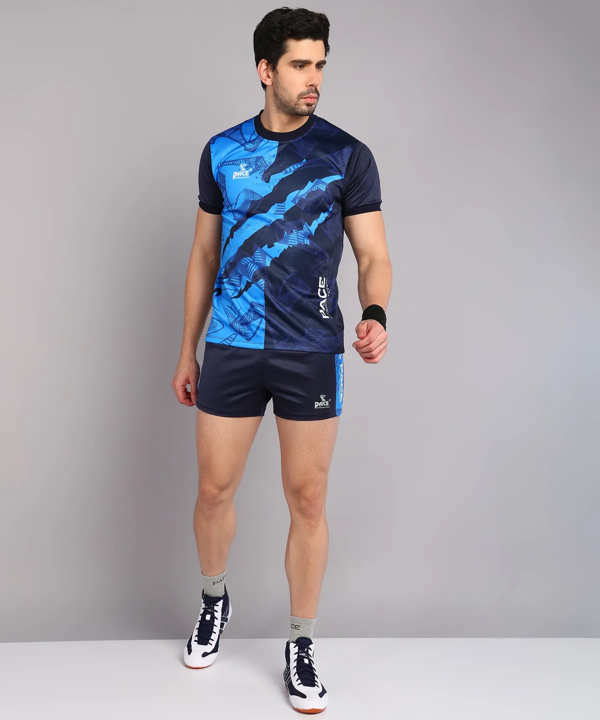 BPugEsPm 891HGLU9AG 2024 06 03 2