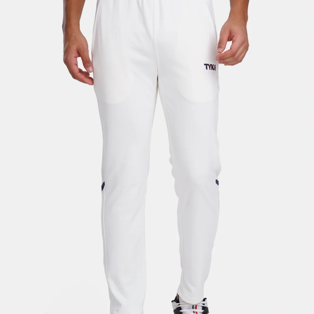 TYKA Cricket Master OffWhite F